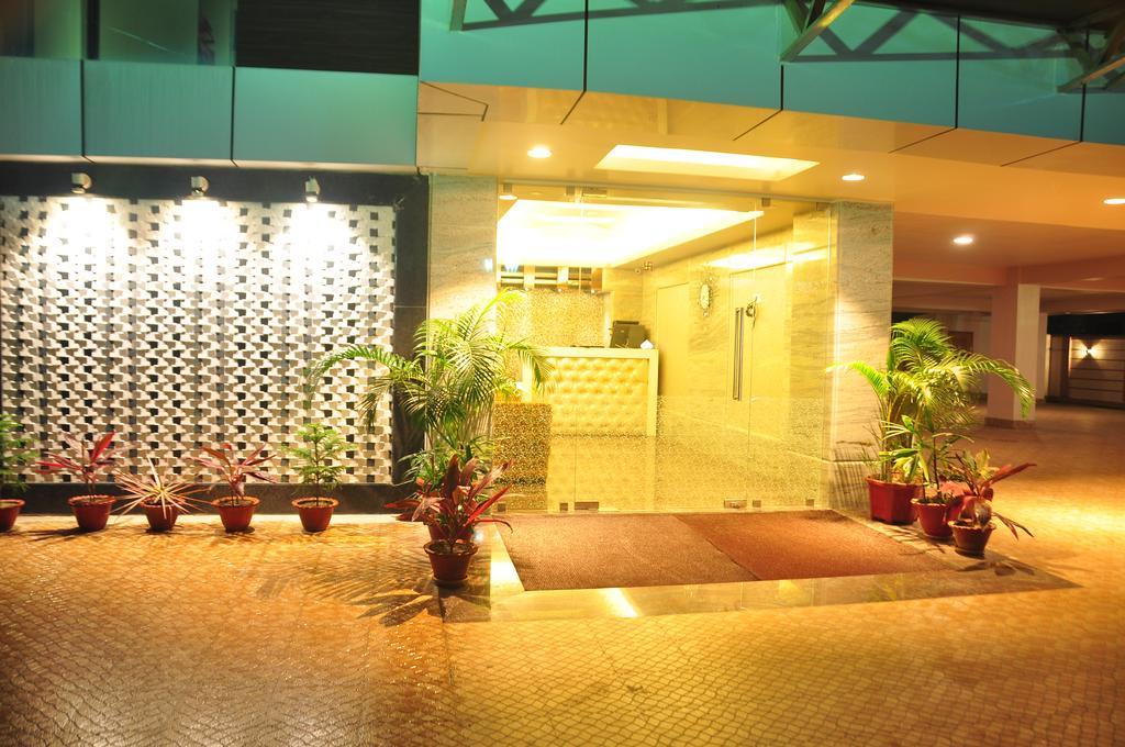 Awesome Palace Guwahati Exterior photo